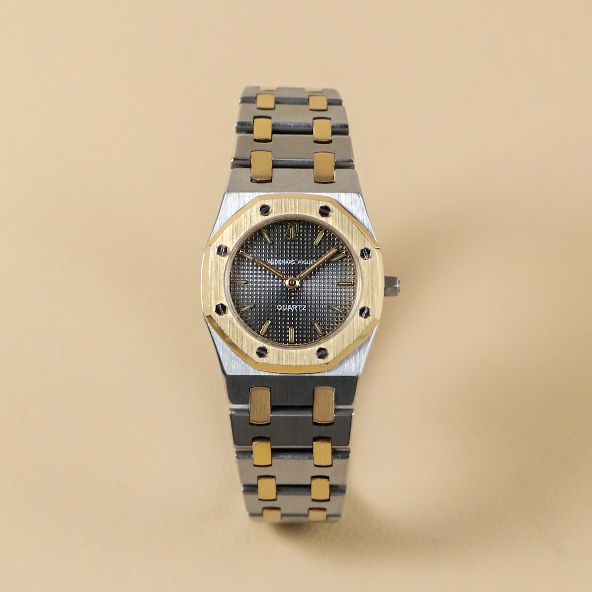Audemars_Piguet_Royal_Oak_6007SA